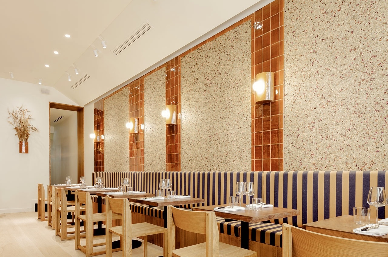 Oktobre Restaurant acoustic design